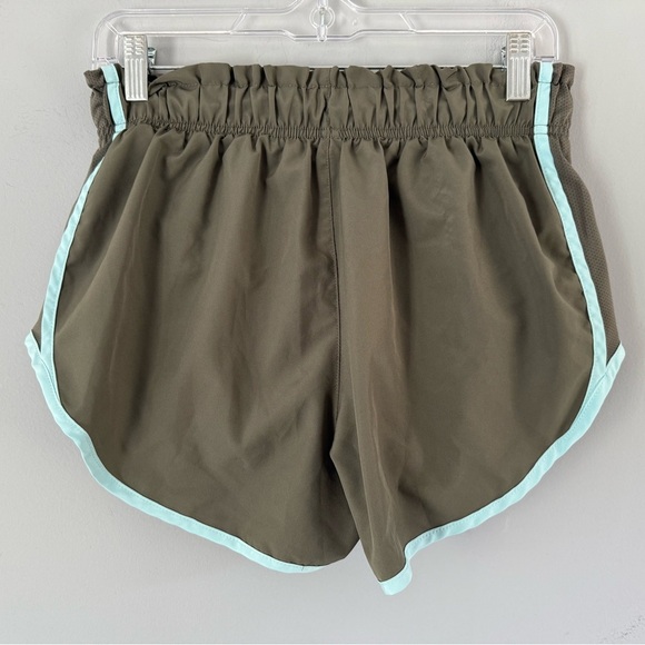 Nike Dr-Fit Standard Running shorts Sz M olive green pull toggle elastic waist - Picture 2 of 9